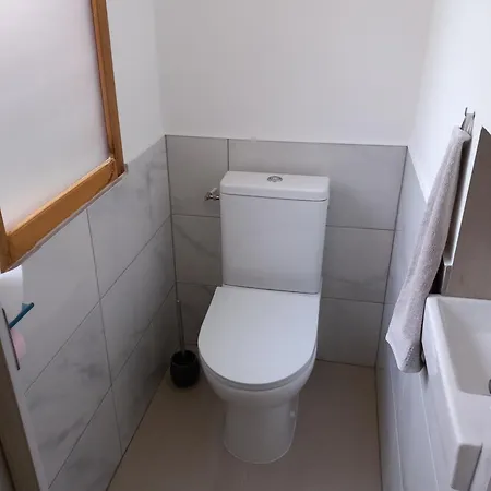 T2 Rdc Calme, Ensoleille Et Fleurie Apartment